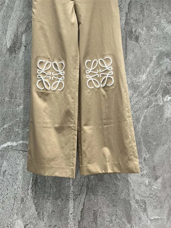 Loewe Khaki Casual Pants